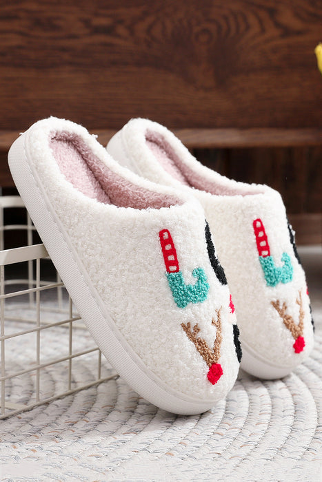 White Christmas LOVE Letter Graphic Fuzzy Slipper