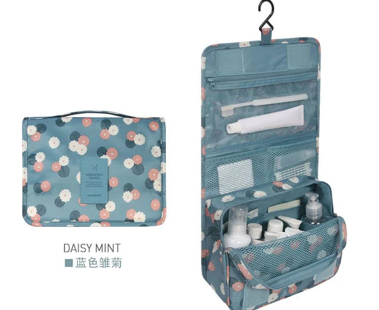 Multifunctional Hanging Travel Organizer