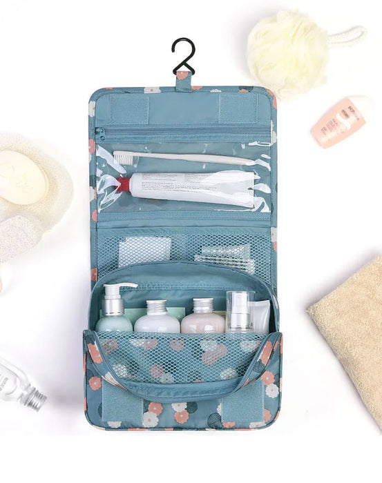 Multifunctional Hanging Travel Organizer