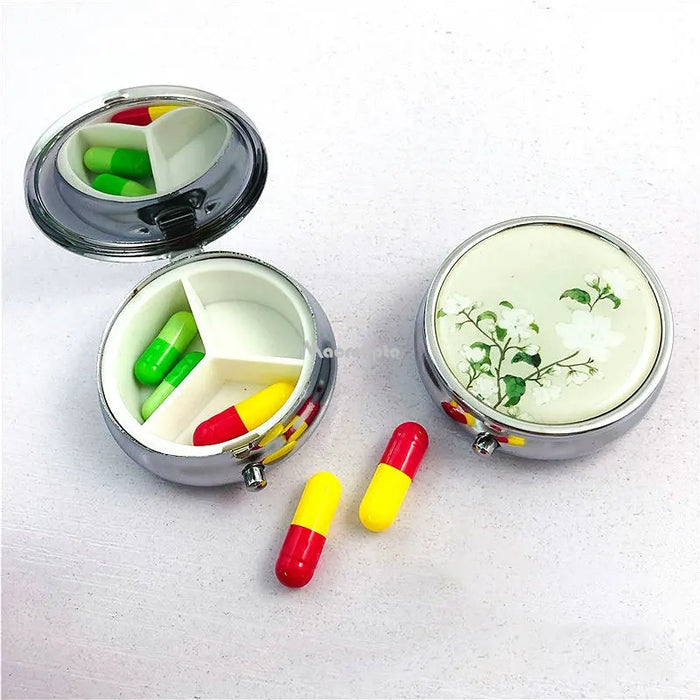 3 Cell Metal Pill Boxes Stainless Steel Round Pill Boxes Medicine Organizer Container Medicine Case Splitters Pill Candy Box