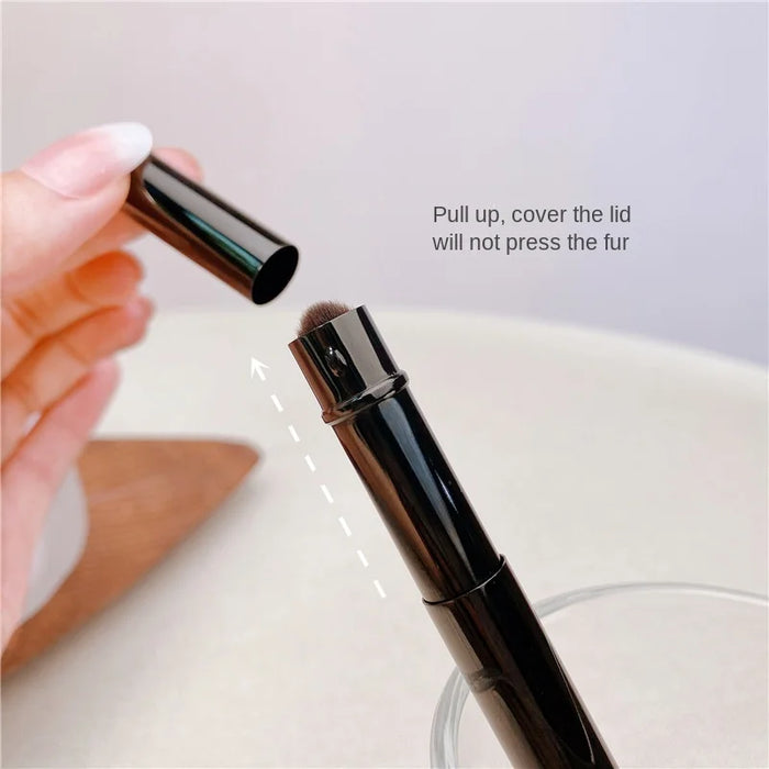 Makeup Brushes Portable Double-Headed Eyeshadow Nose Highlight Concealer Detail Blending Eyebrow Lip Makeup Brush Cosmetic Tools