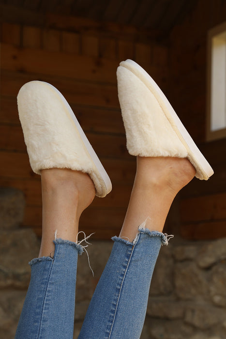 White Fuzzy Winter Warm Slippers